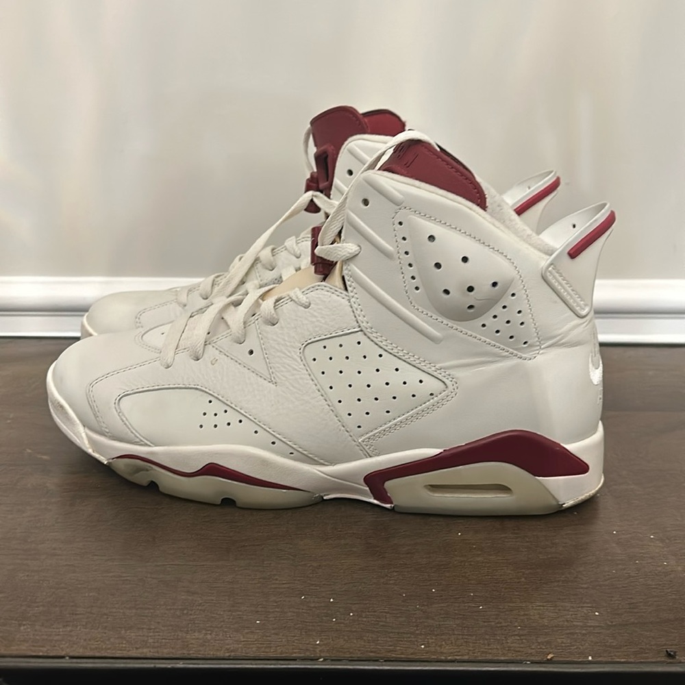 Air Jordan VI 6 Maroon/White Size 11